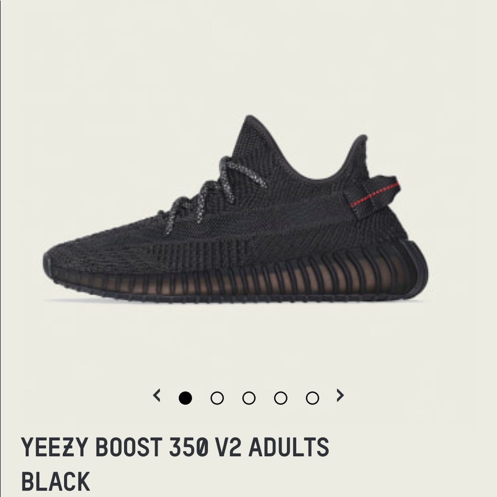 -SOLD- Yeezy Boost 350 V2 black